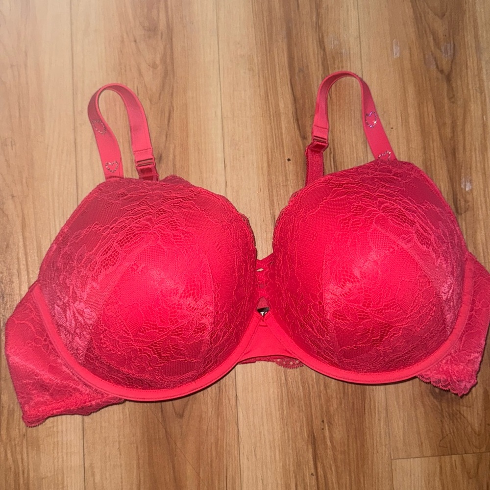 🌴 EUC - Torrid Pink Push-up Bra Size 44DDD